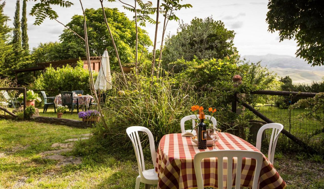 Villa Rustico In Pietra Chianni Exterior foto